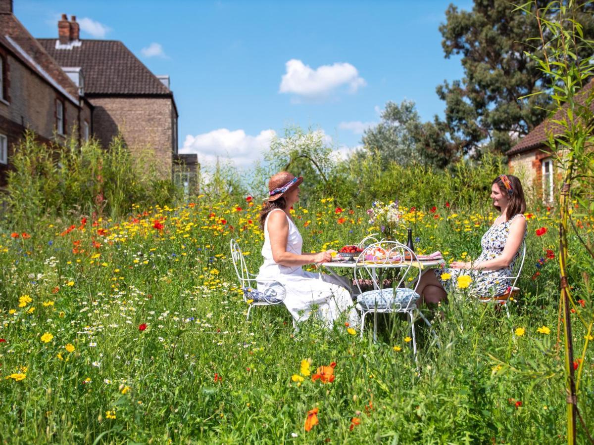 Sawcliffe Manor Country House With Spa, Free Parking, Catering, Self Checkin, Farmstay Σκάνθορπ Εξωτερικό φωτογραφία
